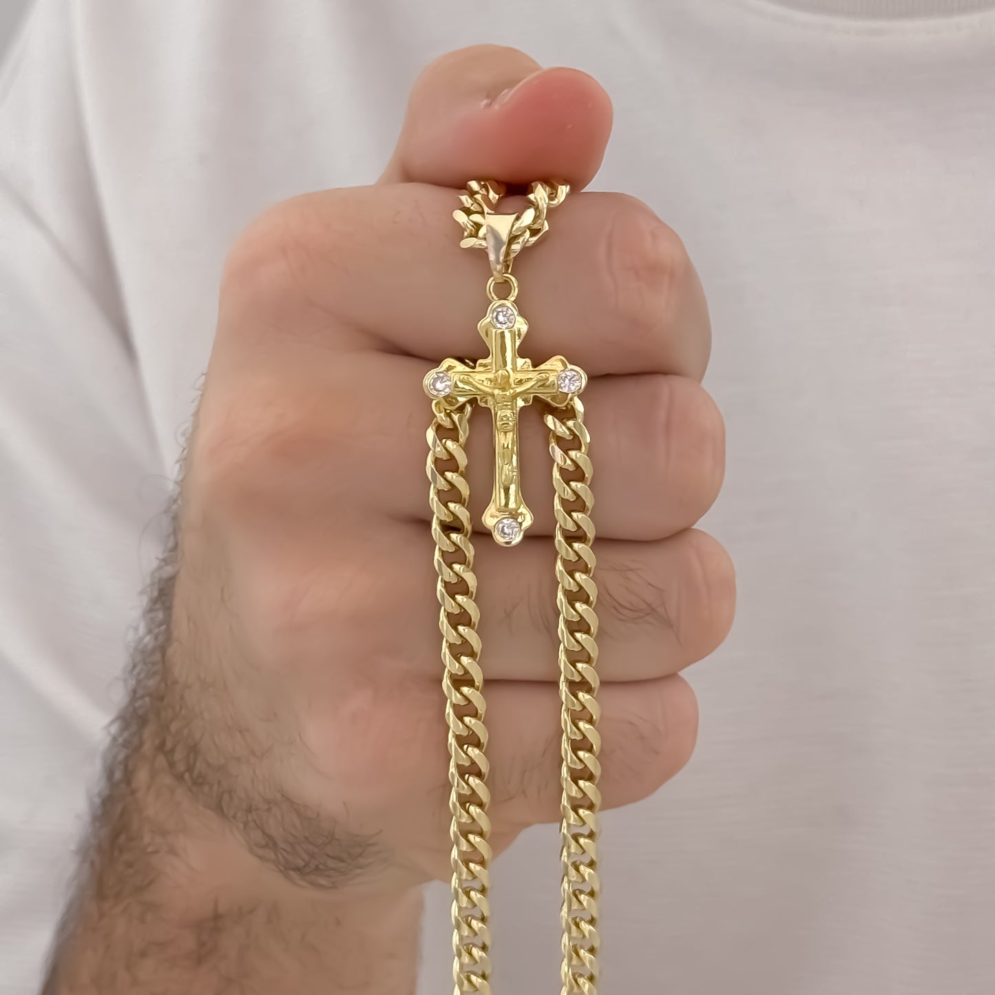 Cadena Cubana de Hombre Rustica de 60cm de 5mm de Grosor Cristo Madero de Jesús en Oro Laminado 18k con Garantía de por vida